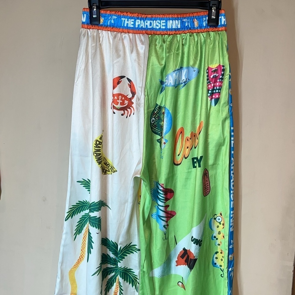 Paradise Inn palazzo pants and top bundle size medium & large. Preowned. - Picture 9 of 13